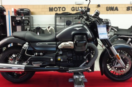 California Custom Aquila Nera by Isler