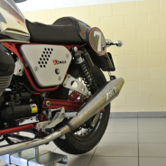 Zard Ausspuff zu Moto Guzzi V7